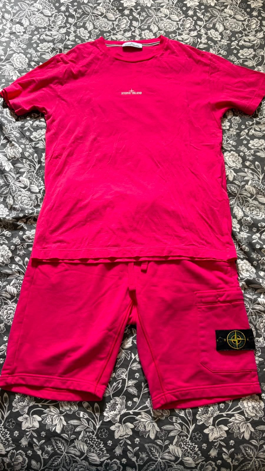 Stone Island zomer set broek en t-shirt, Ophalen, Zo goed als nieuw, Maat 52/54 (L)