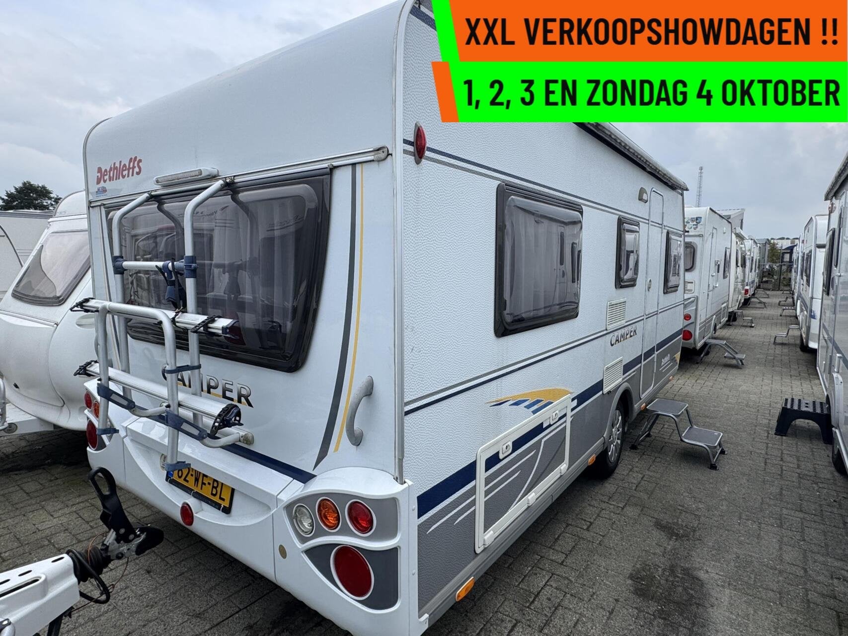 Dethleffs CAMPER 510V, ENKELE BEDDEN, RONDZIT,MOVER,VOORTENT, Caravans en Kamperen, Rondzit, Bedrijf, Hordeur, Tot en met 4