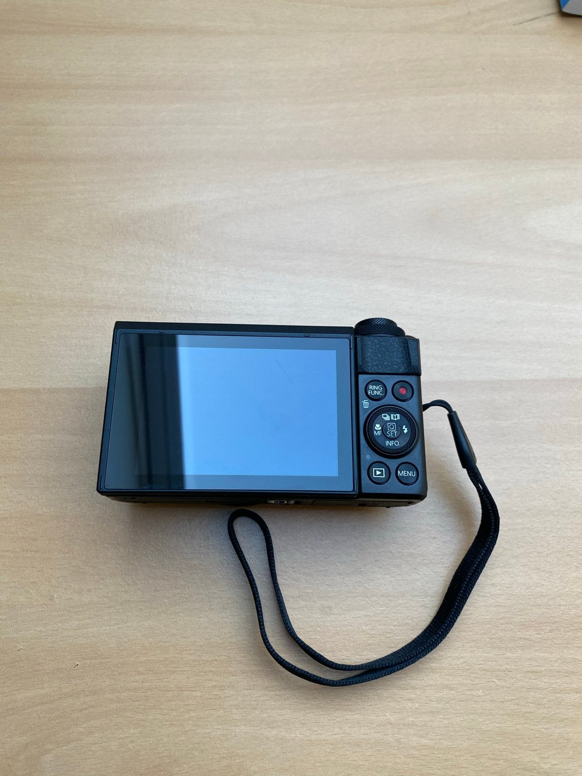 Foto 6 van Canon PowerShot G7X Mark II compactcamera + extraatjes