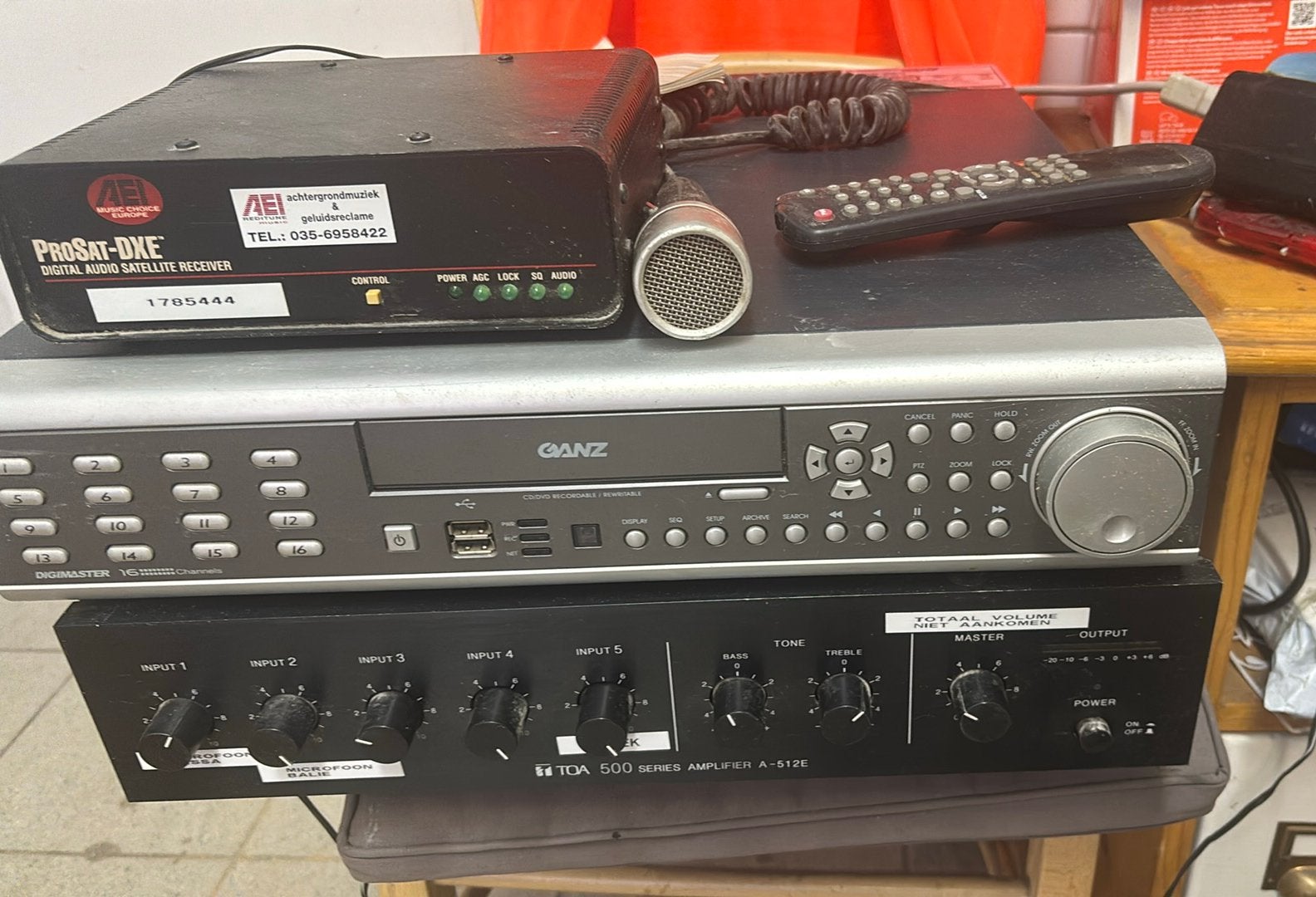 Audio- en videoapparatuur set: satellietontvanger, DVR, vers, Ophalen, Gebruikt, Audio