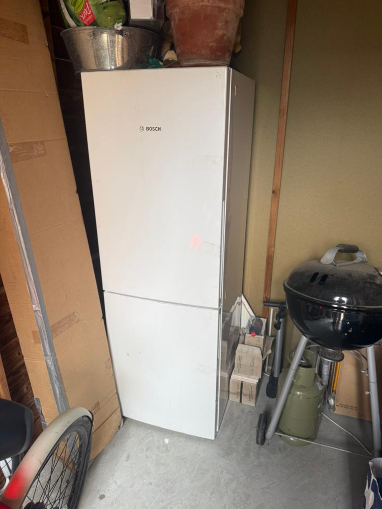 Bosch koel-/vrieskast, Witgoed en Apparatuur, Koelkasten en IJskasten, Ophalen, Gebruikt, 200 liter of meer, Met aparte vriezer