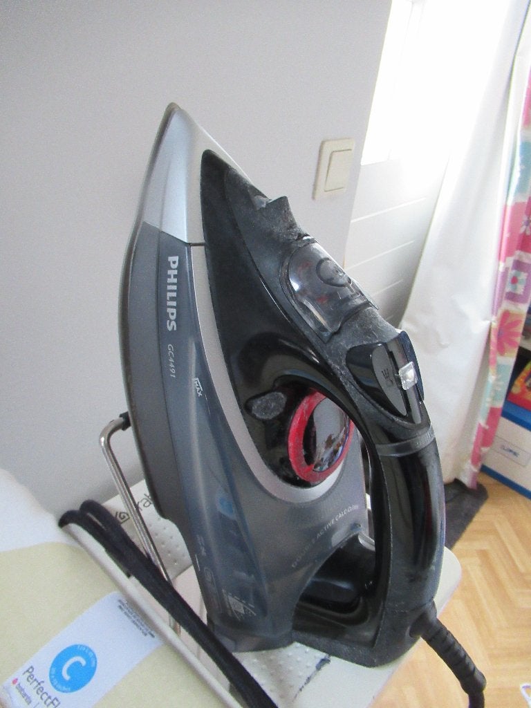 oud STOOMSTRIJKIJZER PHILIPS GC4491, Witgoed en Apparatuur, Ophalen of Verzenden, Gebruikt, Strijkijzer met snoer