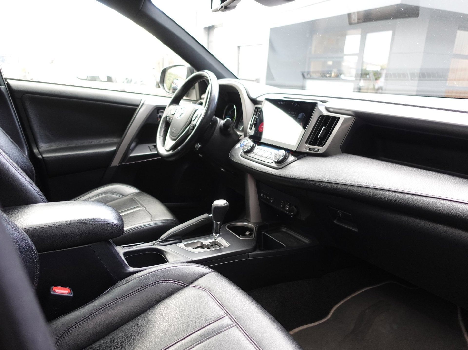 Foto 9 van Toyota RAV4 2.5 Hybrid Black Edition (Navi/Carplay,Camera,Cr