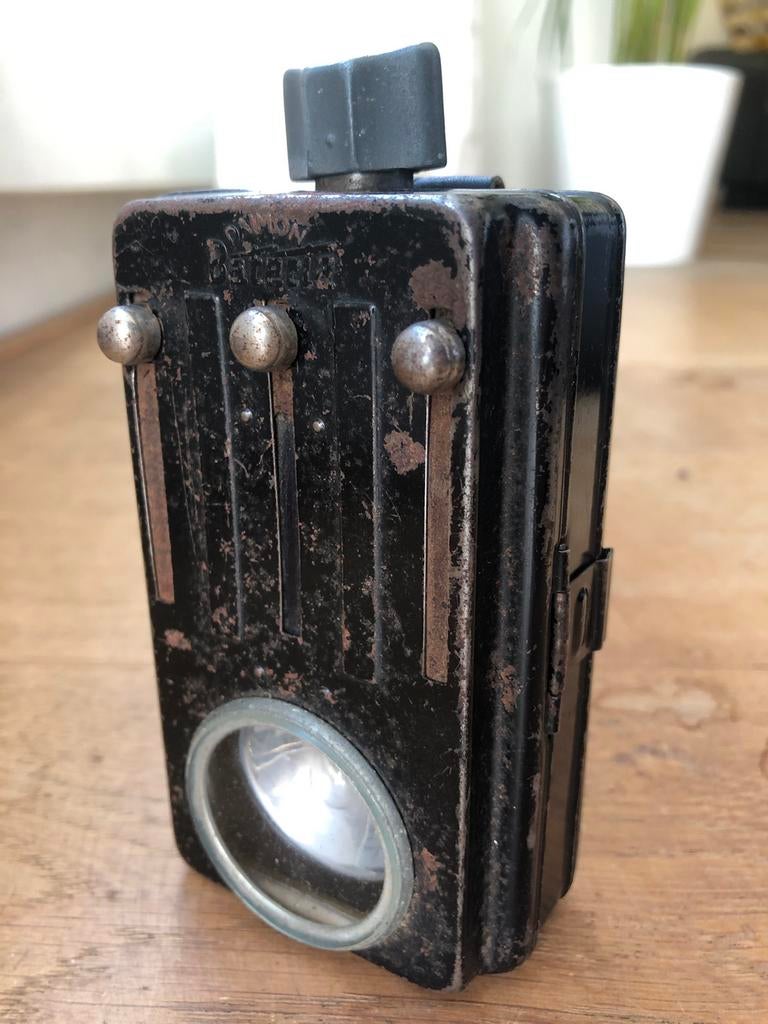 Oude DAIMON BATERIA zaklamp - in werkende staat, Ophalen of Verzenden, Landmacht, Duitsland, Overige typen
