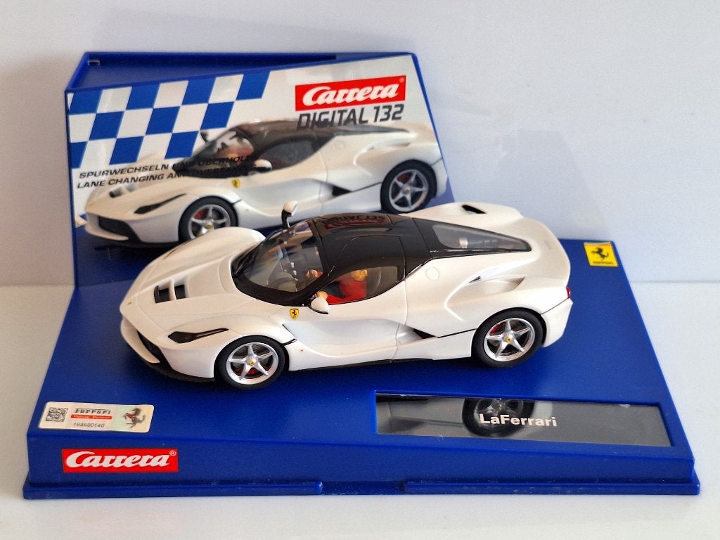 Carrera Digital 132 30748 Ferrari "LaFerrari", Kinderen en Baby's, Carrera, Racebaan, Carrera, Carrera