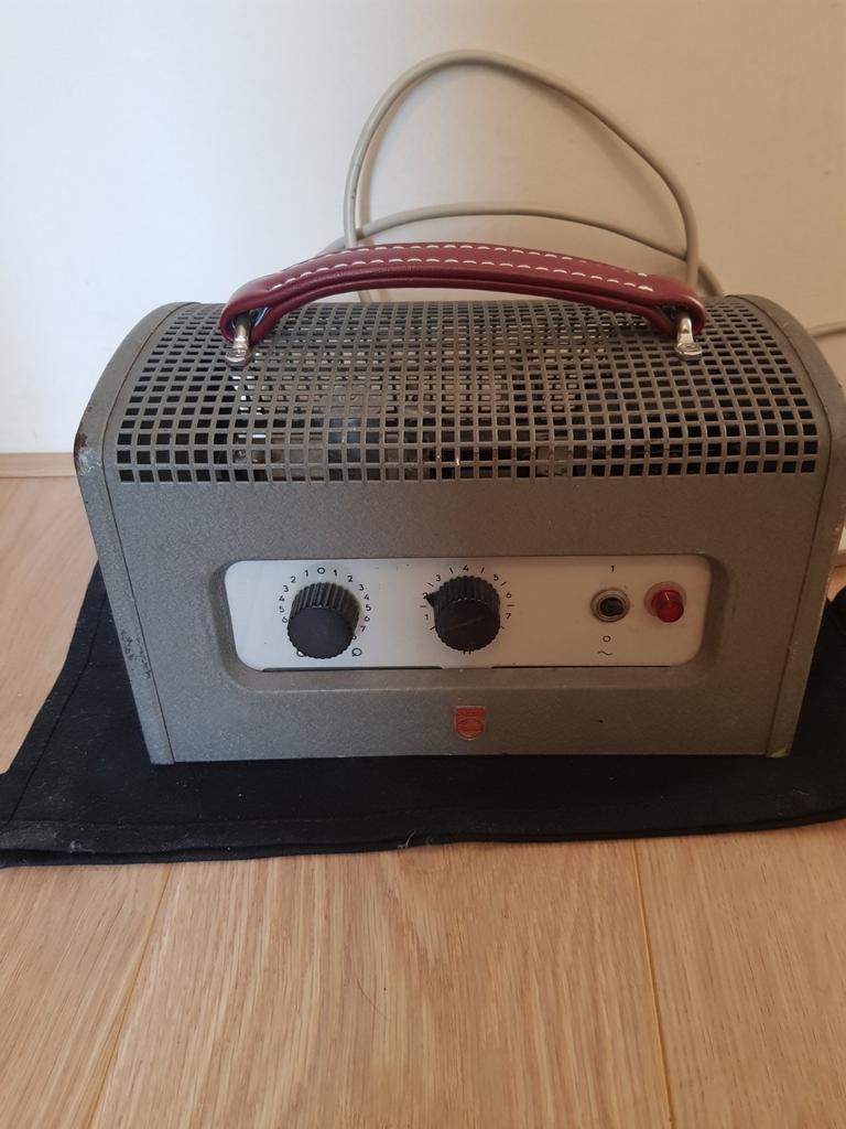 Buizenversterker (omgebouwde Philips), Muziek en Instrumenten, Versterkers | Bas en Gitaar, Ophalen, Gebruikt, Minder dan 50 watt