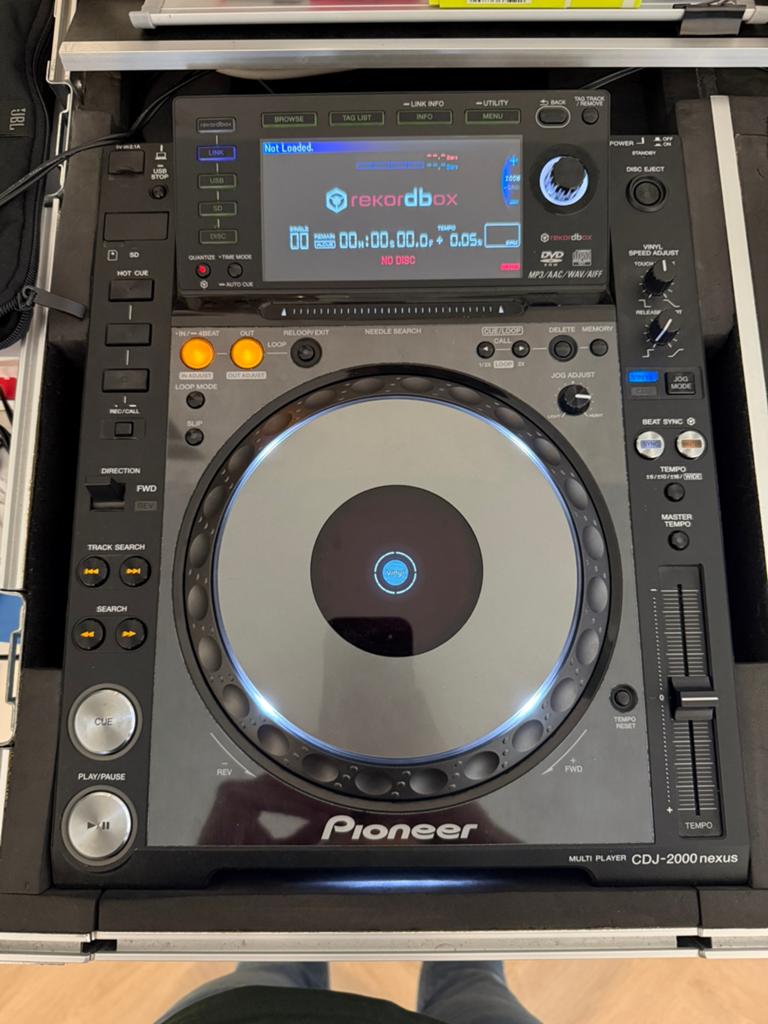 Pioneer CDJ-2000 Nexus + DJM-900 Nexus Set Incl. Flightcase, Muziek en Instrumenten, Dj-sets en Draaitafels, Ophalen, Zo goed als nieuw