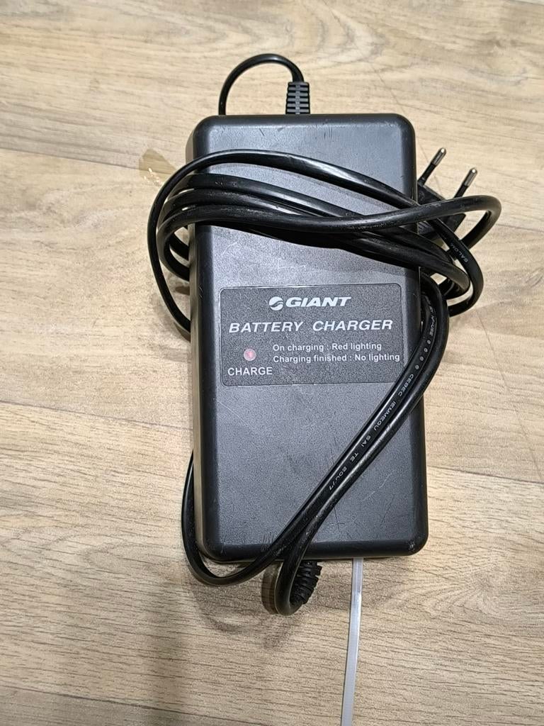 Giant 29V 2A E-bike oplader / Battery Charger, Ophalen of Verzenden