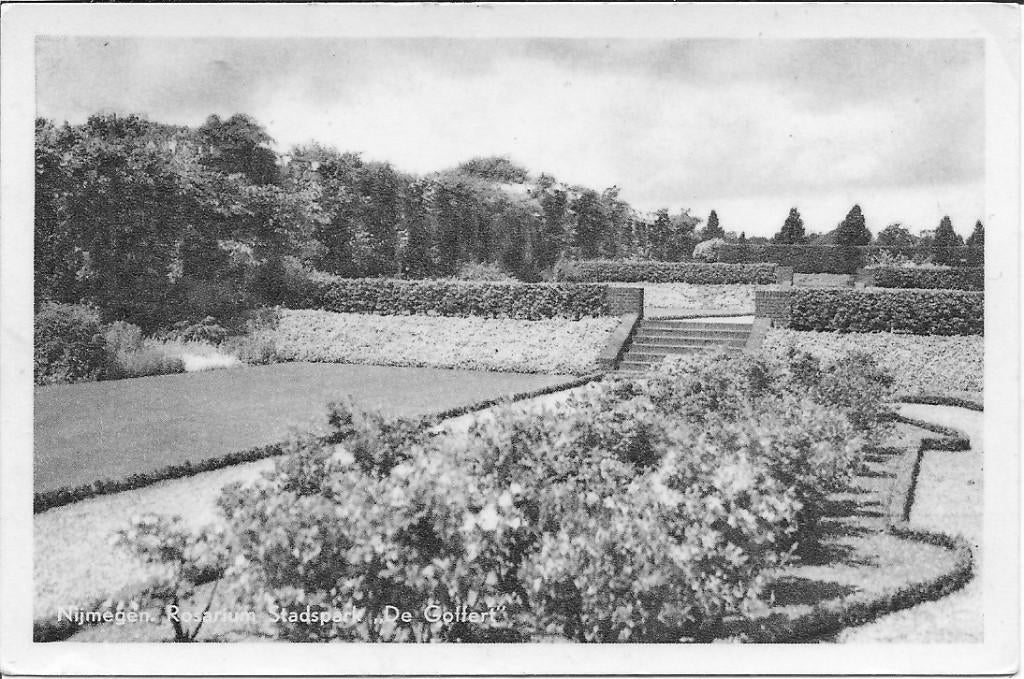 Nijmegen Rosarium stadspark De Goffert, Ophalen of Verzenden, 1940 tot 1960, Ongelopen, Gelderland