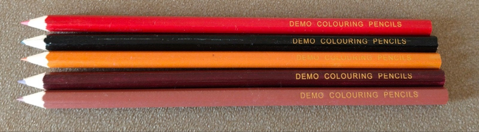 Nieuw 5 Demo colouring pencils Kleurpotloden, Hobby en Vrije tijd, Tekenen, Verzenden, Nieuw, Potlood of Stift