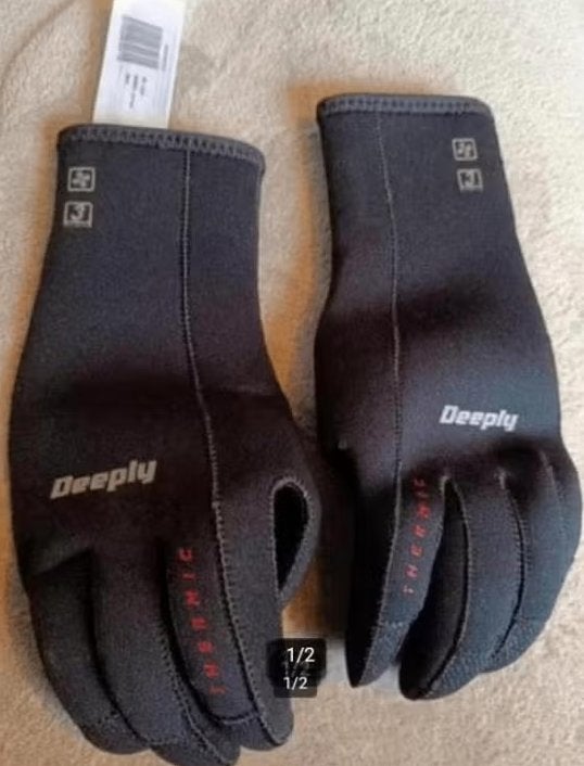 Duikhandschoenen van deeply 3mm maat M nieuw, Nieuw, Ophalen of Verzenden, Duikpak