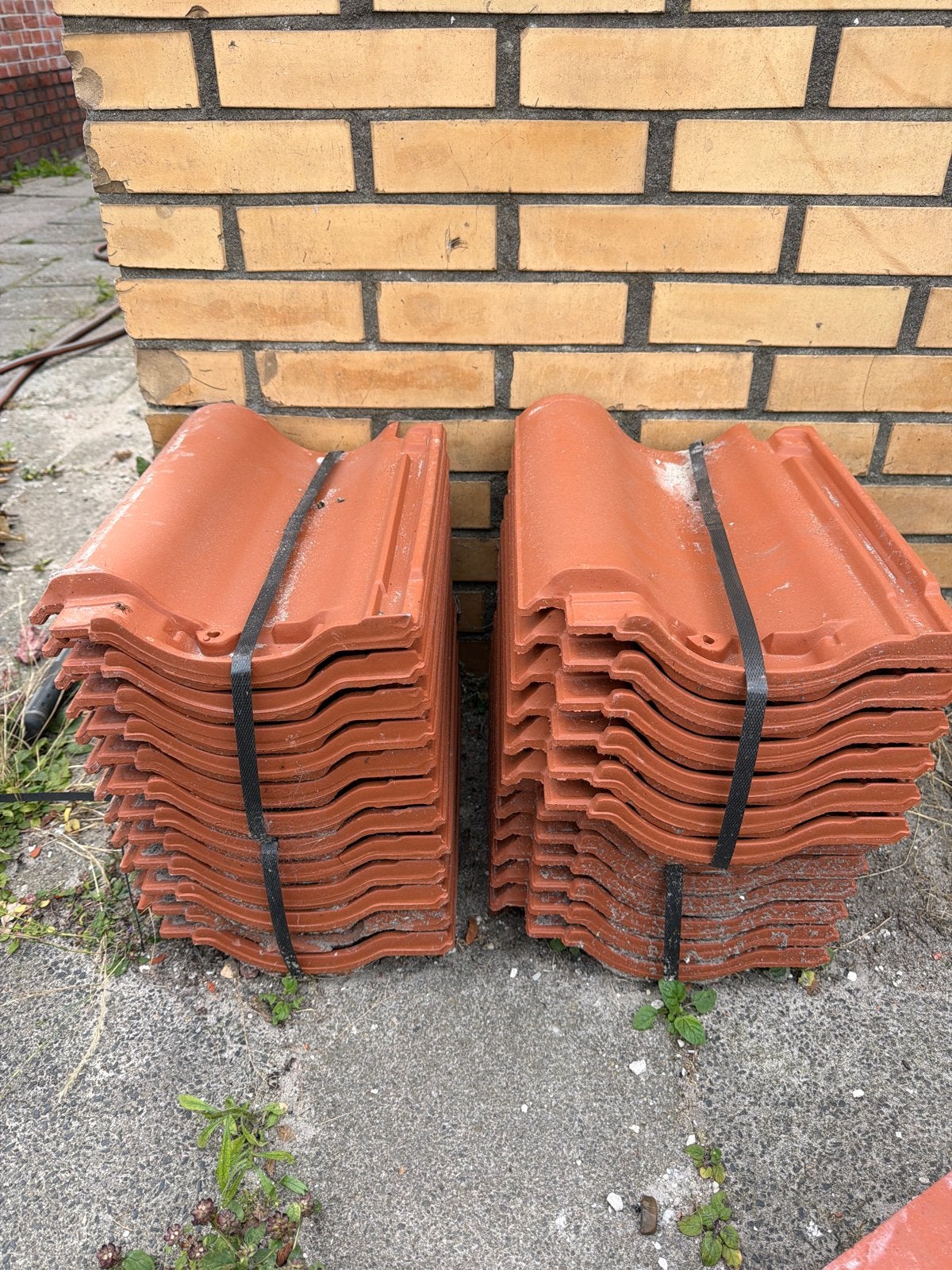 OVH Vario Oranje Dakpannen 30 stuks, Doe-het-zelf en Verbouw, Ophalen, Gebruikt, 15 m² of meer, Dakpannen