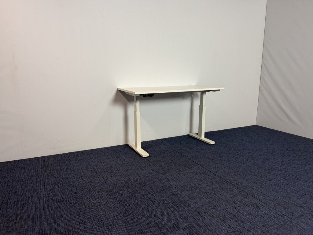 15 x Bureau Voortman (slinger), wit blad, 120 x 60 cm., Huis en Inrichting, Bureaus, Ophalen, Gebruikt, Voortman, Computerbureau