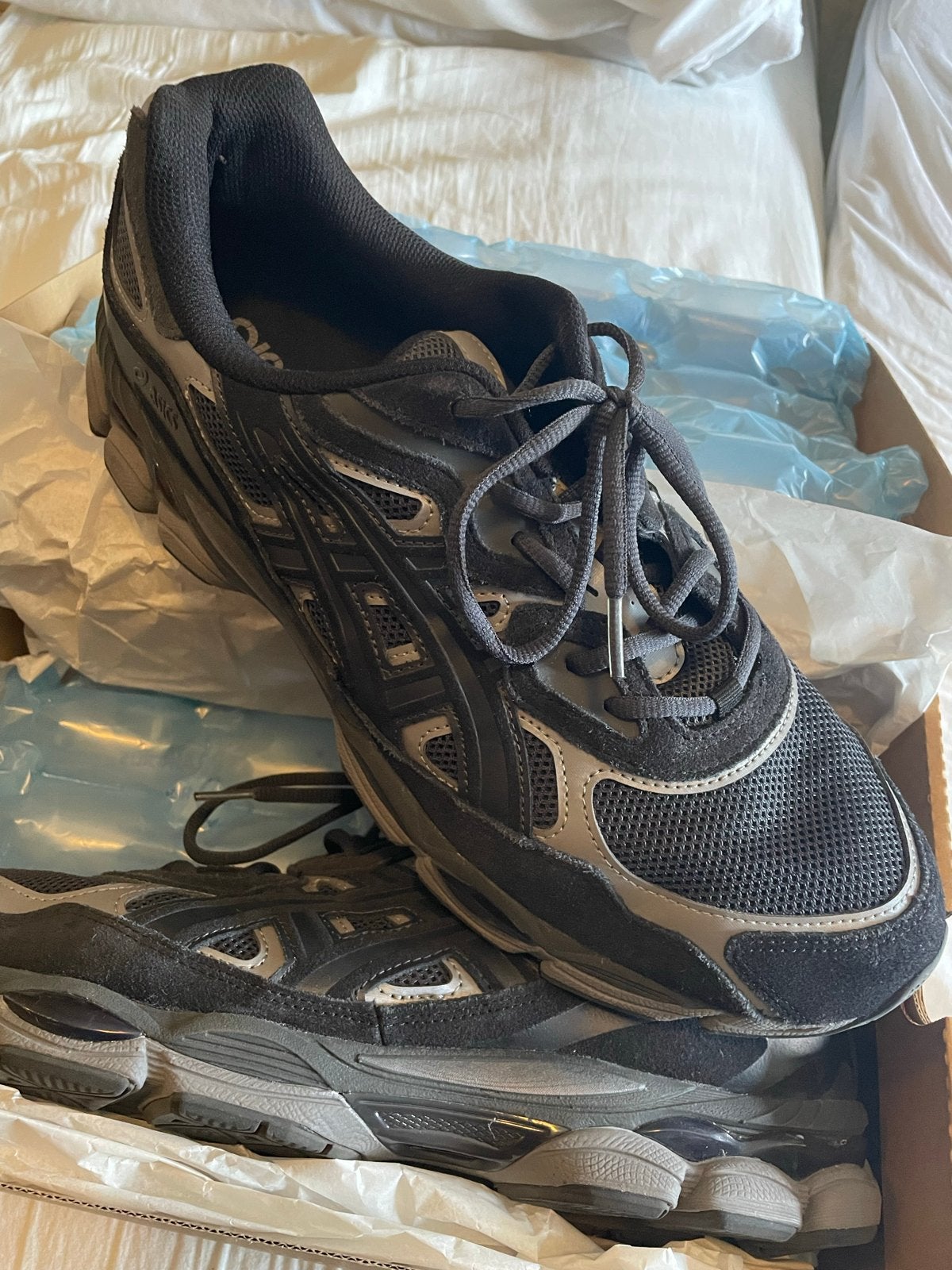 Asics Gel-NYC Graphite Grey Black - Maat 49 - Nieuw in doos, Verzenden, Nieuw, Zwart, Sneakers of Gympen