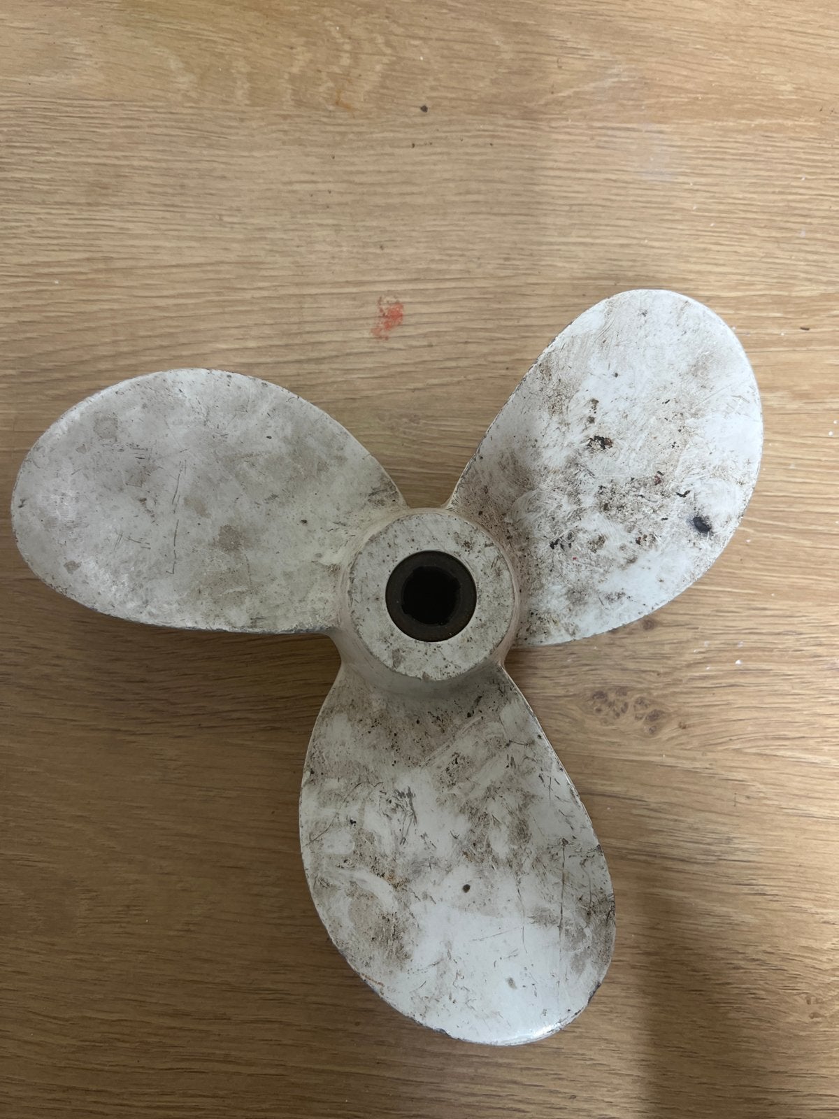NOS Originele Yamaha 6-8 pk propeller 9 x 5, Ophalen of Verzenden, Nieuw, Motor en Techniek