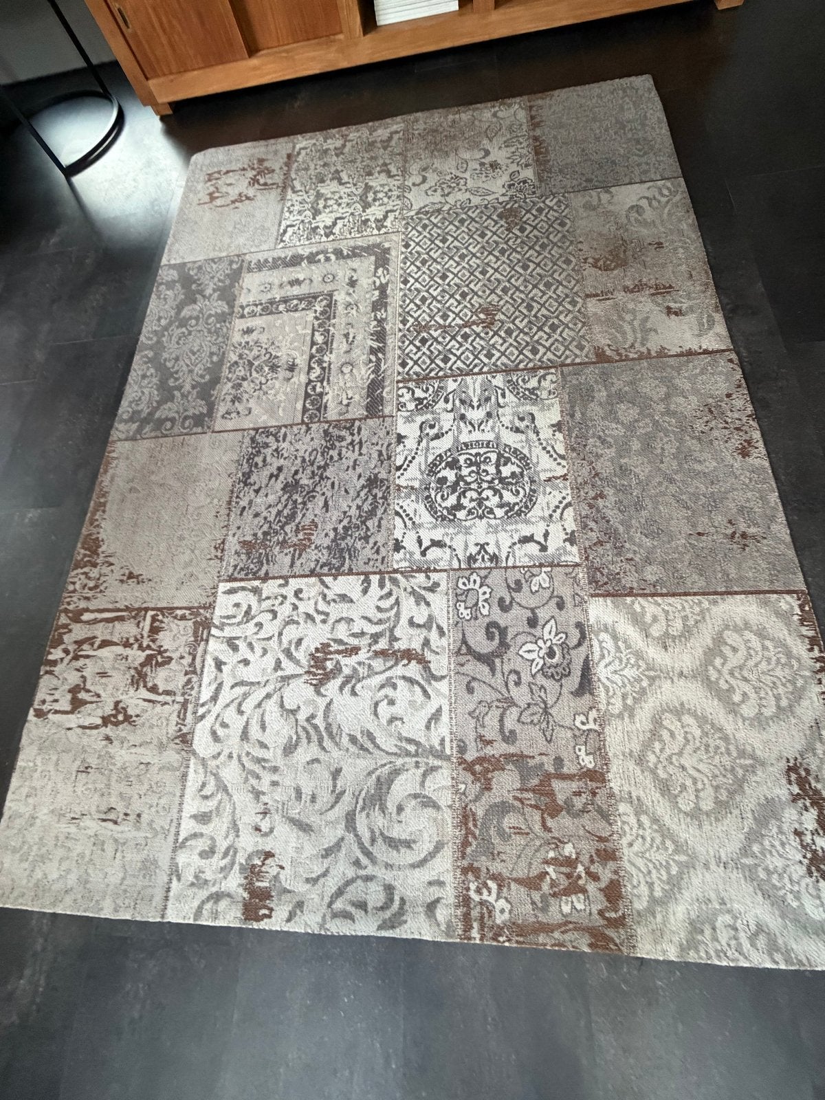 Modern Vloerkleed Patchwork Design 240x170 cm, Huis en Inrichting, Ophalen, Gebruikt, 150 tot 200 cm, 200 cm of meer