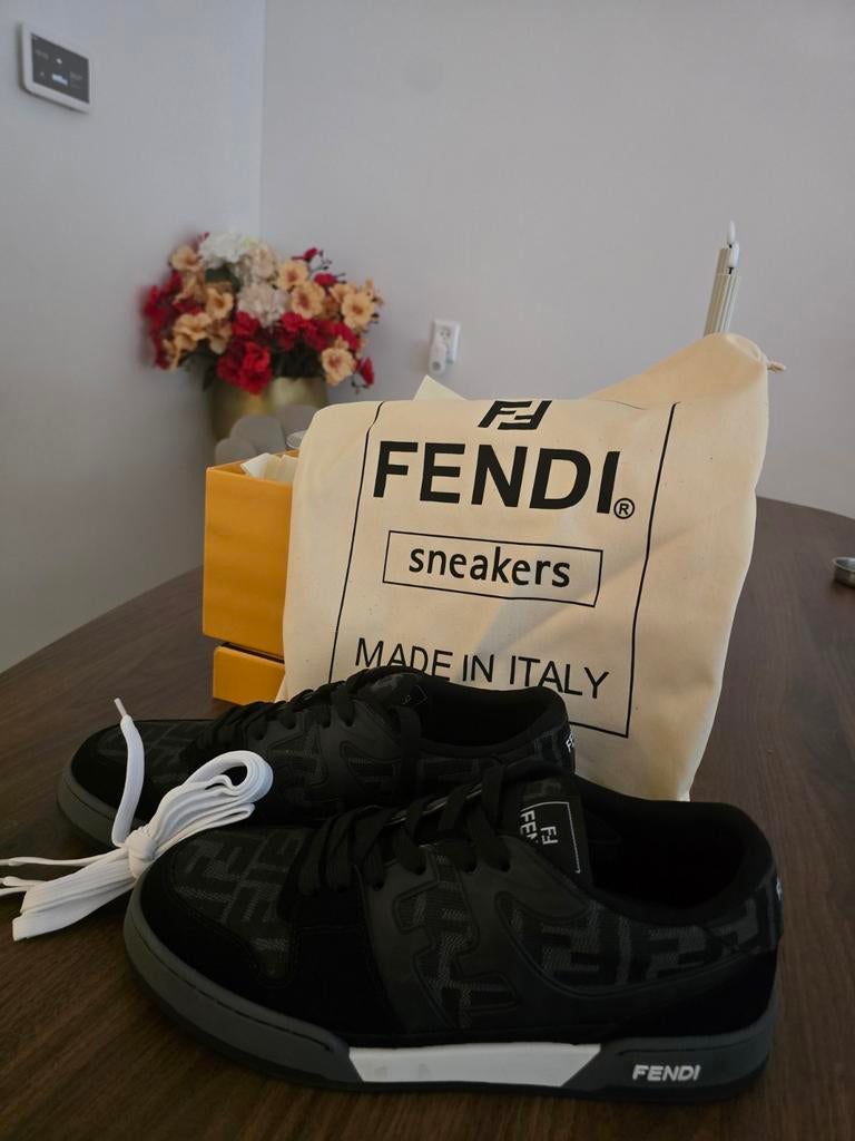 Fendi Sneakers  nieuwe!, Zwart, Ophalen of Verzenden, Sneakers of Gympen, Nieuw