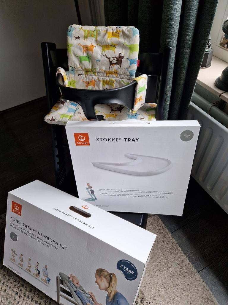 Tripp Trapp stoel Zwart compleet wie bied er, Ophalen of Verzenden, Meegroeistoel