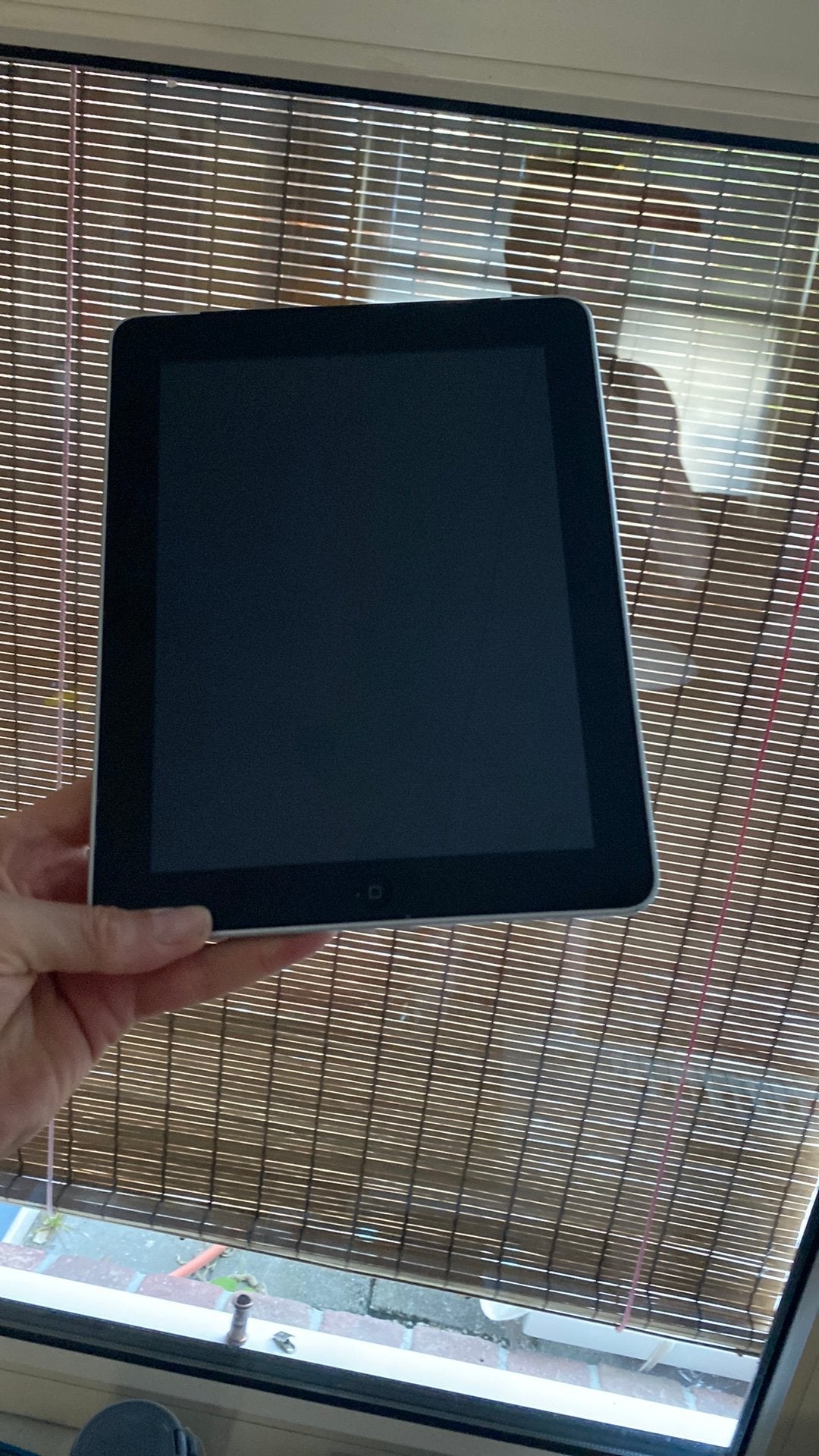 iPad 1 laadt niet meer op, Computers en Software, Apple iPads, 10 inch, Apple iPad, Ophalen of Verzenden, Zo goed als nieuw