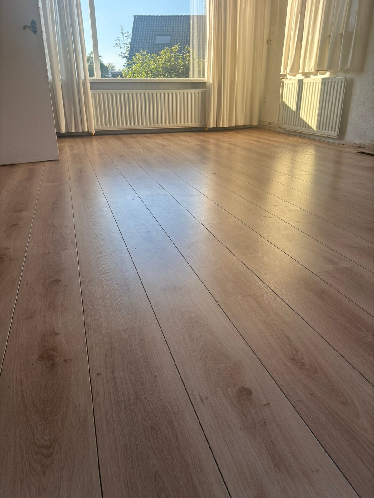 50m2 laminaat vloer, Ophalen, 50 tot 150 cm, Zo goed als nieuw, 10 m² of meer