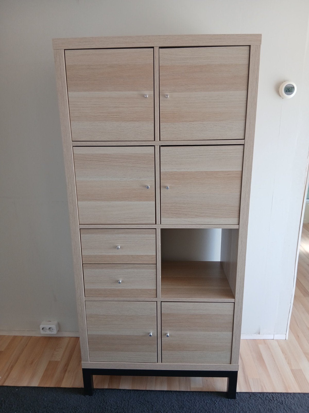 IKEA KALLAX kast met deuren ,lades en onderstel., Ophalen, Zo goed als nieuw