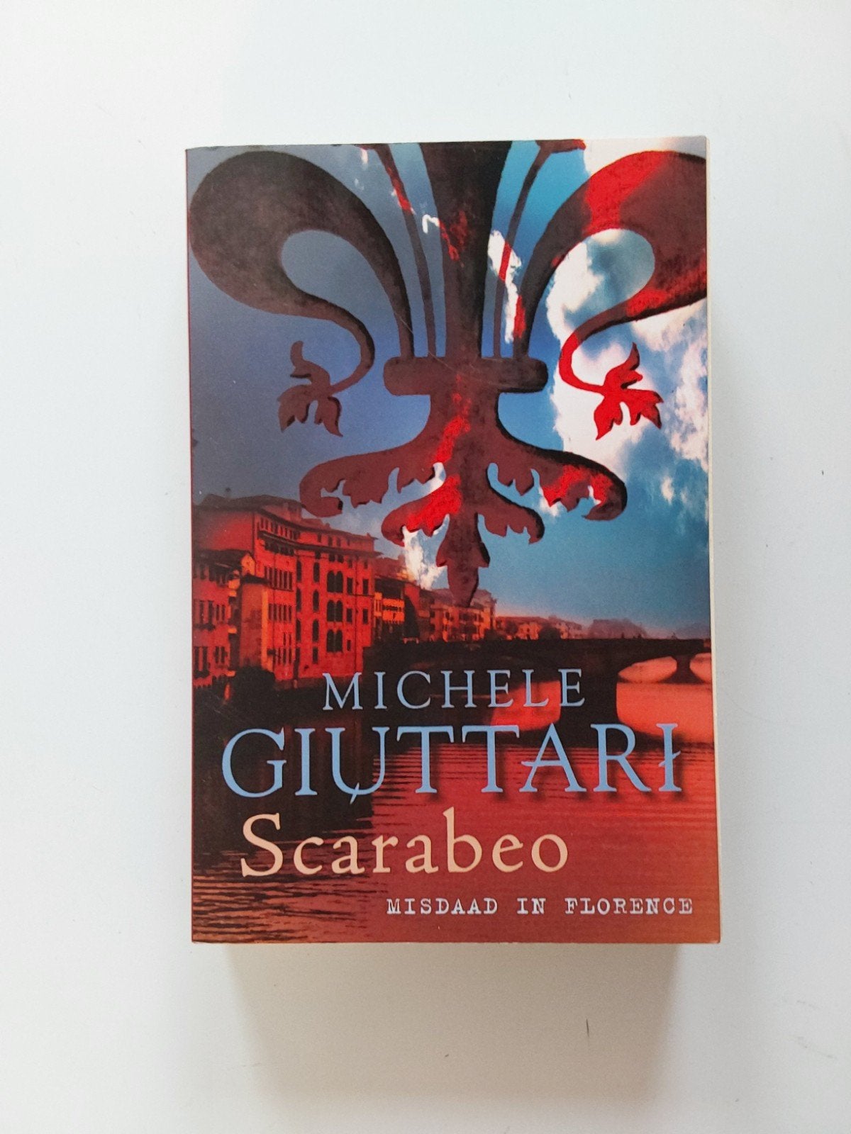 Michele Giuttari : Scarabeo, Europa overig, Ophalen of Verzenden, Zo goed als nieuw, Michele