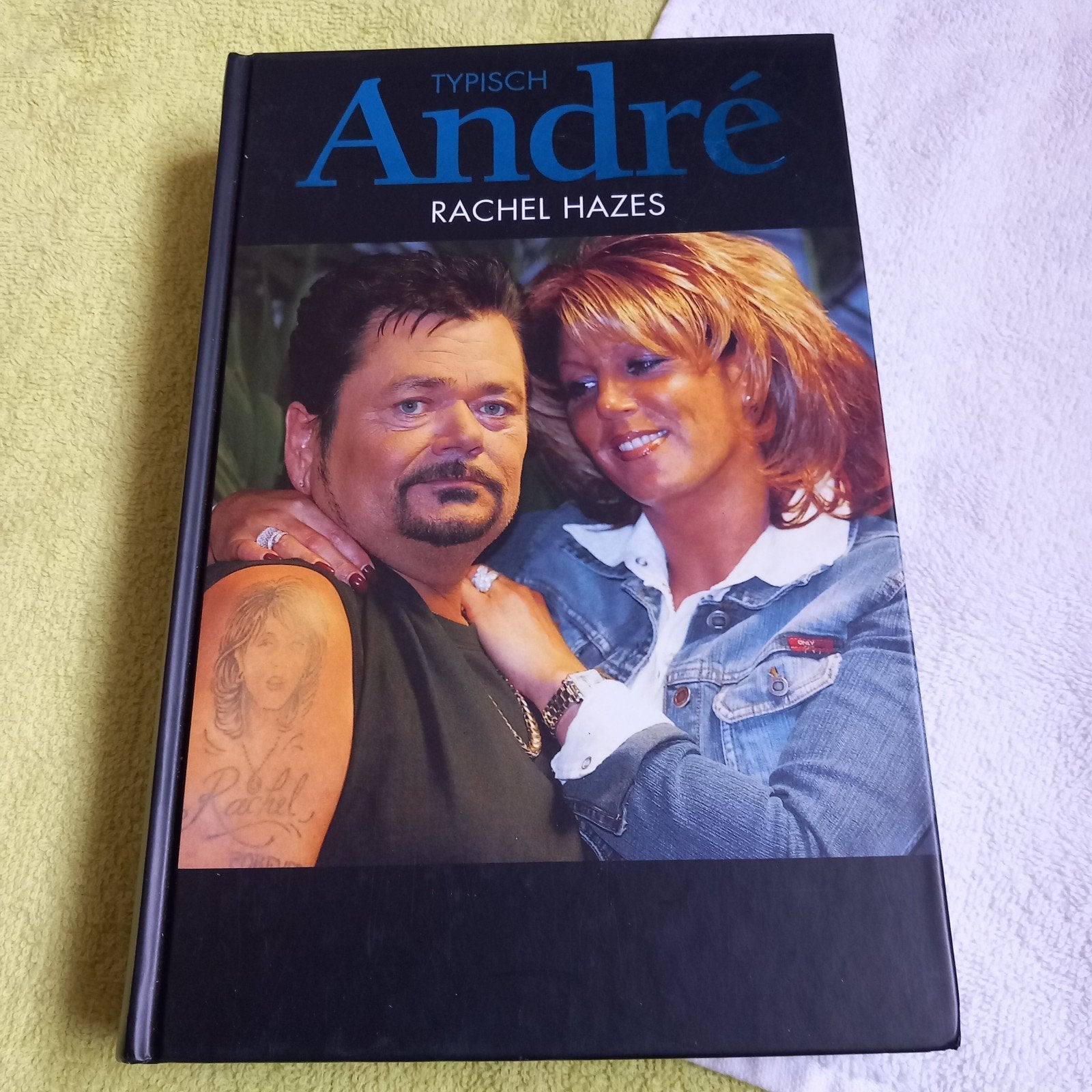 Typisch André | Rachel Hazes & R.F. Hazes., Boeken, Ophalen, Gelezen