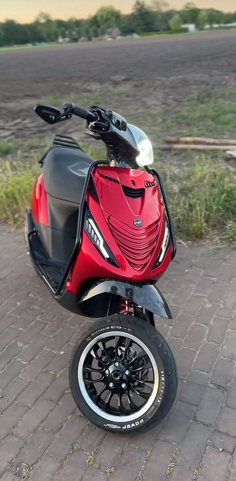 Gezocht piaggio zip 70 cc MET 123!, Ophalen of Verzenden, Zo goed als nieuw, Benzine, Zip