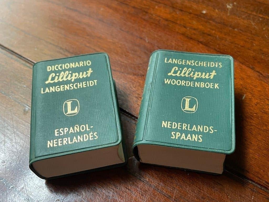 mini woordenboekjes, Ophalen of Verzenden, Gelezen, Overige uitgevers, Nederlands