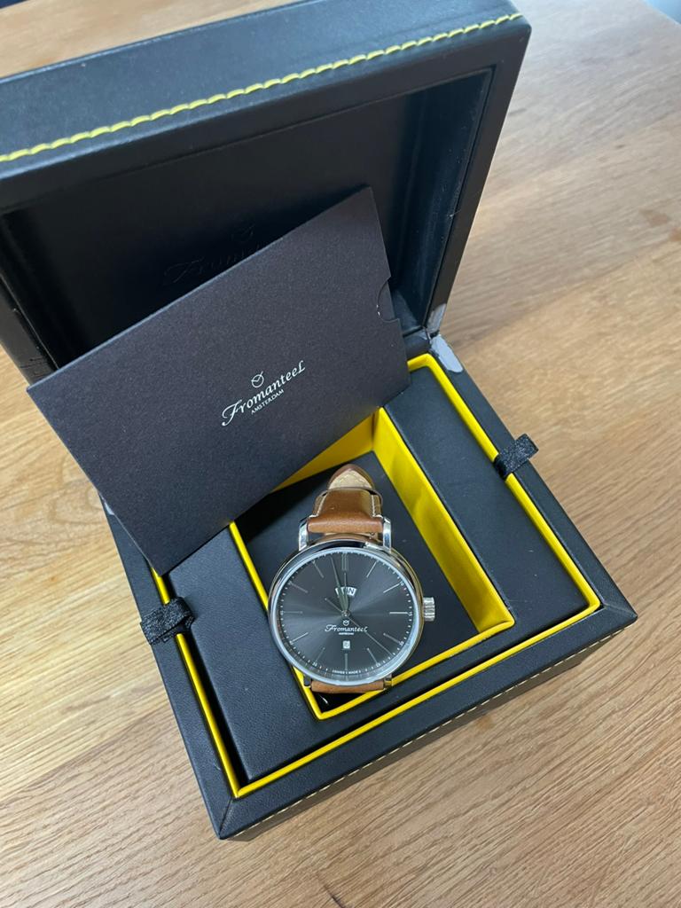 Fromanteel horloge, Overige merken, Leer, Polshorloge, Ophalen of Verzenden
