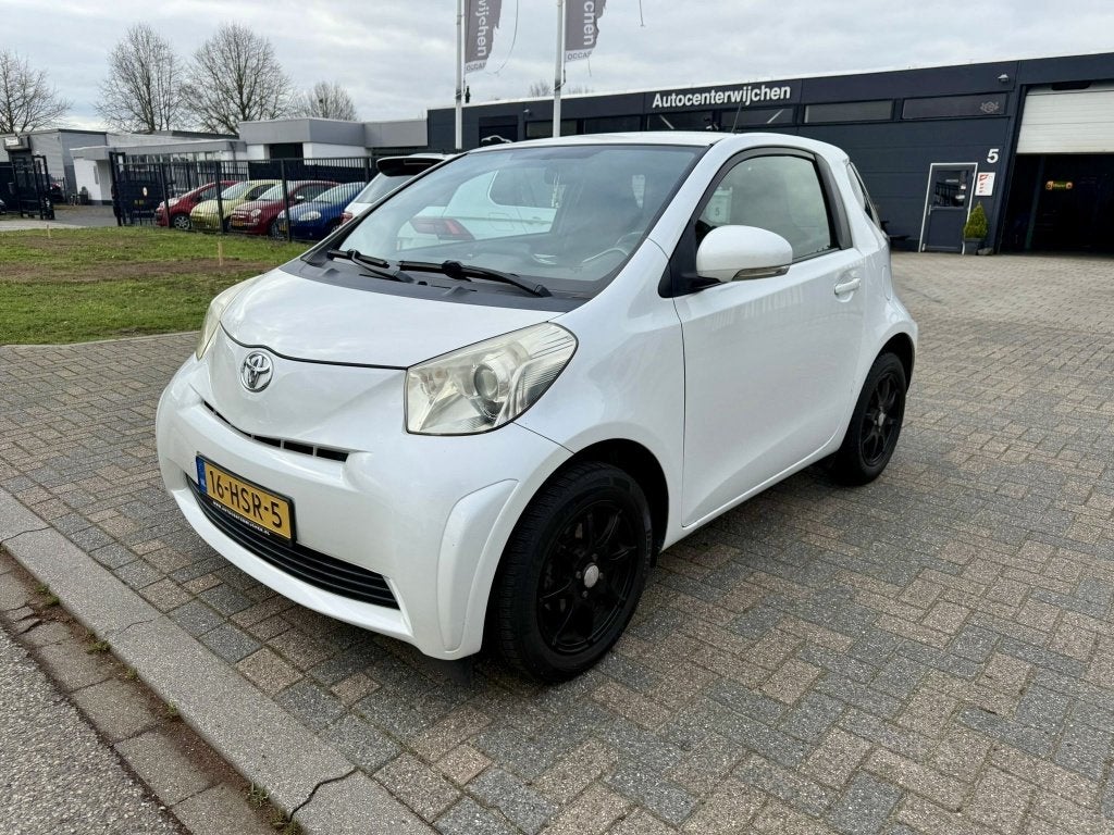Toyota iQ 1.0 VVTi Comfort - Leuke Nette Auto (bj 2009), Auto's, Toyota, Gebruikt, 4 stoelen, Origineel Nederlands, Bedrijf
