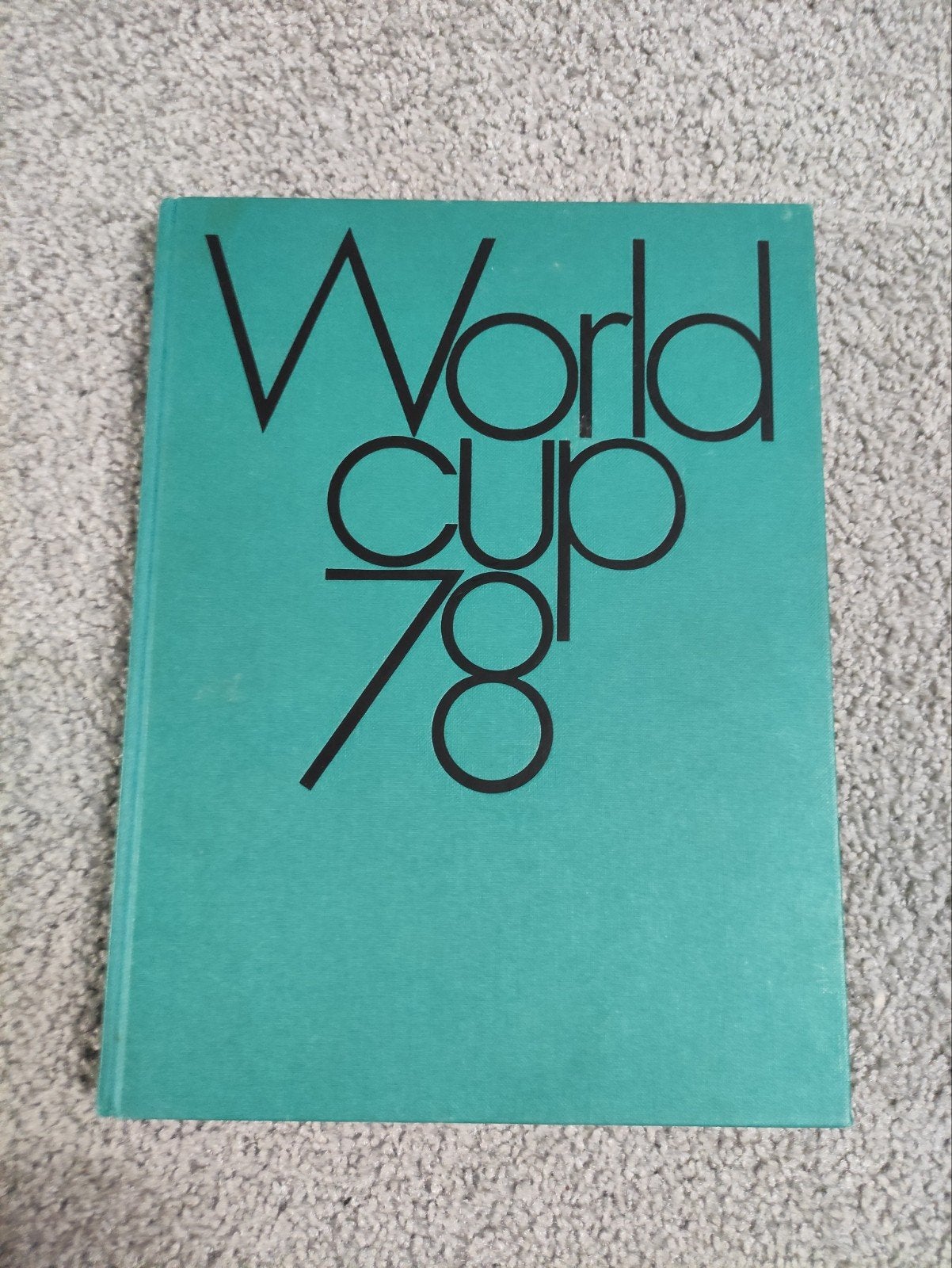 3 WK hardcover fotoalbums meertalig 1978 1982 en 1986, Ophalen of Verzenden, Zo goed als nieuw, Buitenlandse clubs, Boek of Tijdschrift