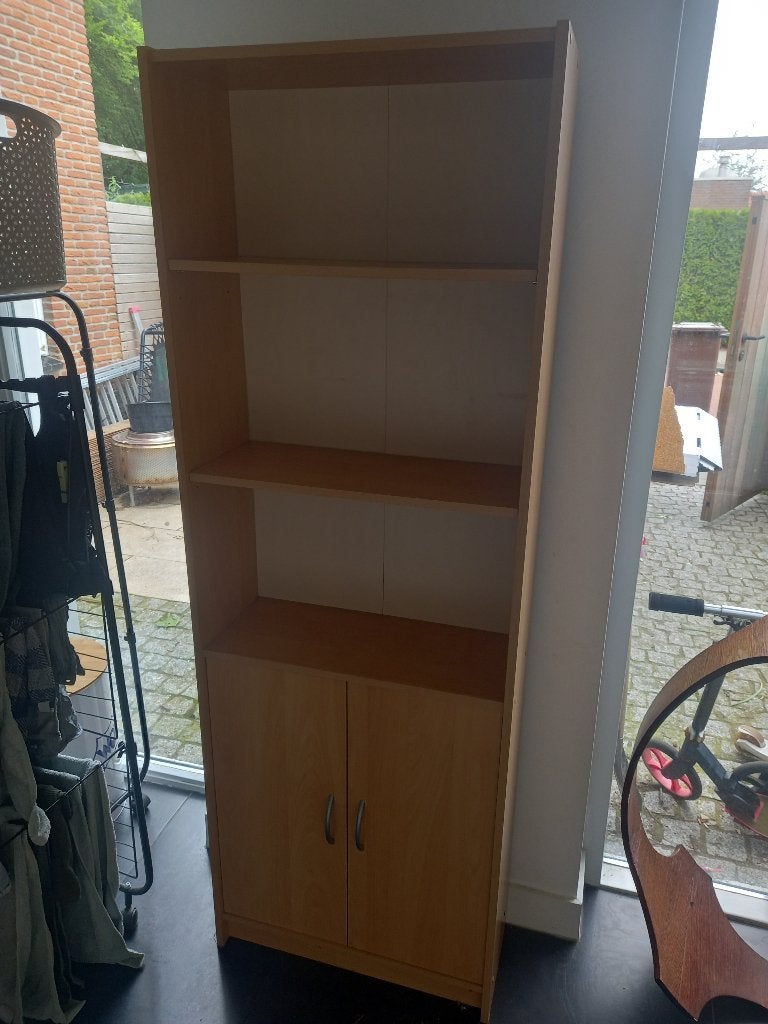 Kast 170 hoog, 70 breed, 25 diep, Ophalen, Overige materialen, Met deur(en), 50 tot 100 cm