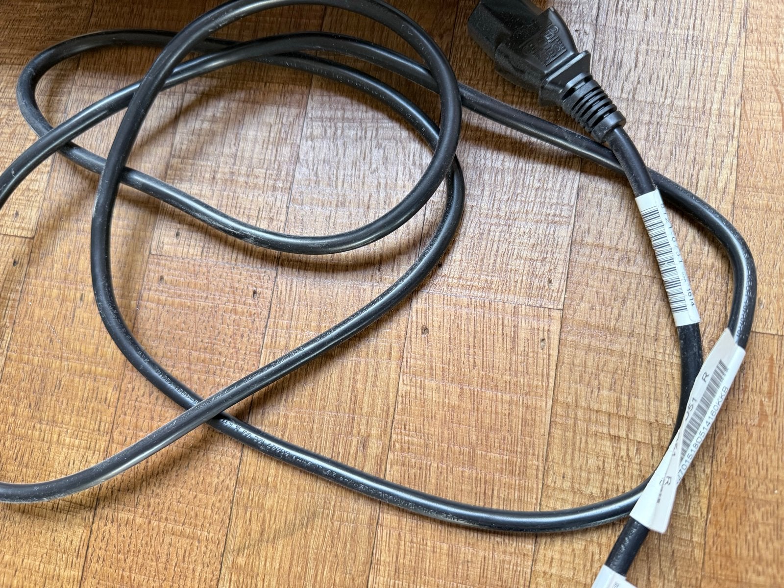 Toshiba TDP-T95 DLP Projector met afstandsbediening, Ophalen, Gebruikt, DLP, Overige resoluties