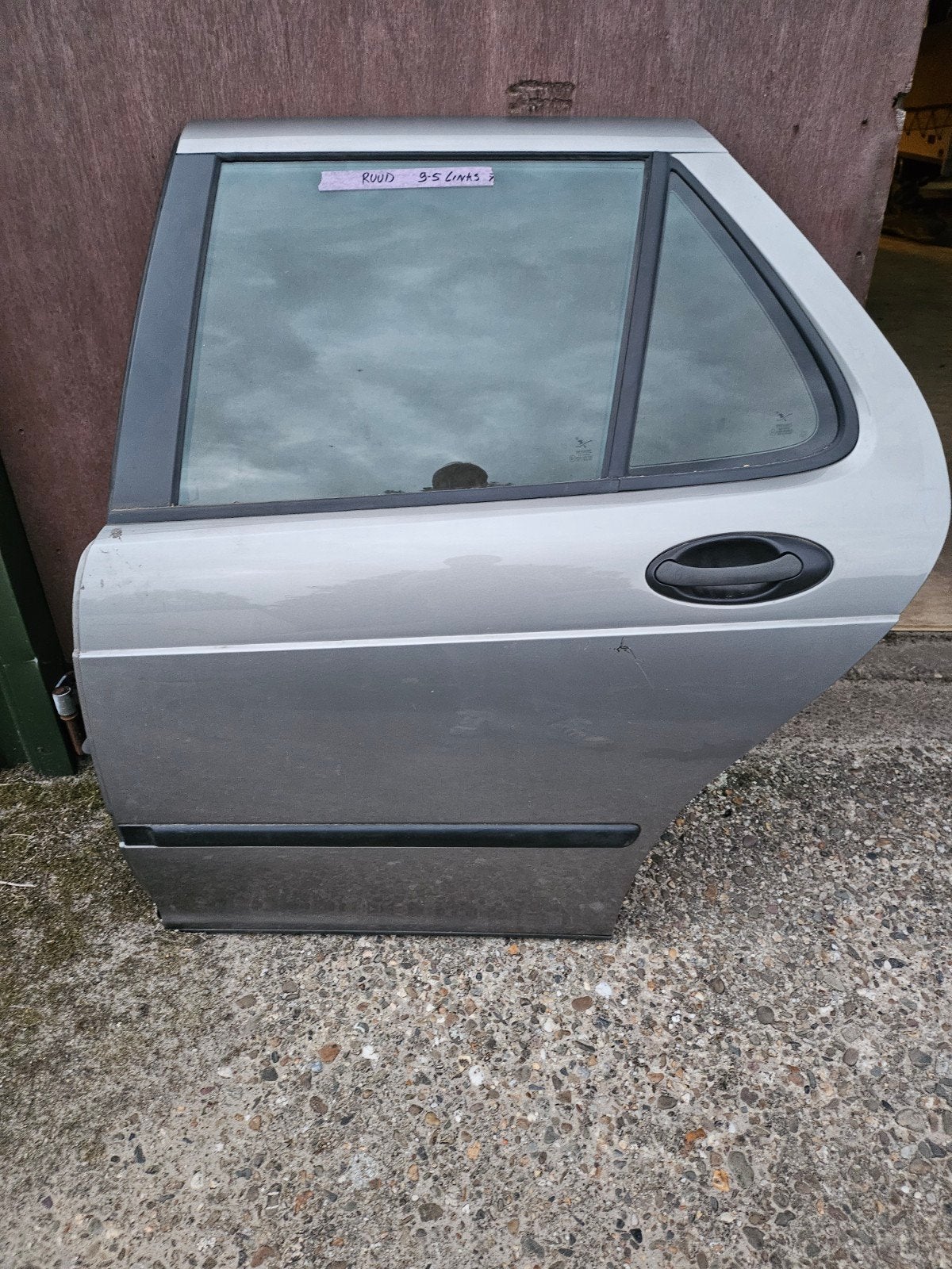 Saab 9-5. Grijze portier linksachter, Ophalen, Saab, Deur