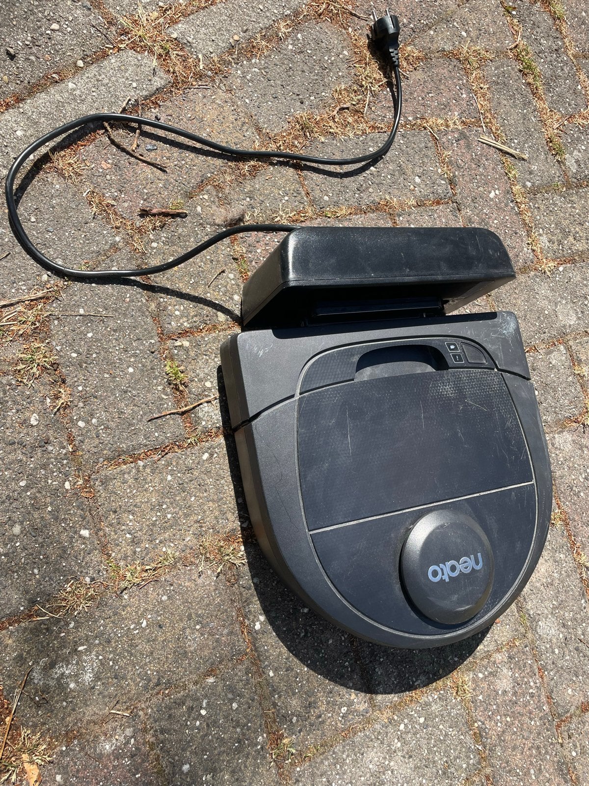 Neato D4 - Robotstofzuiger met Oplaadstation, Ophalen, Gebruikt, Oplaadstation, Robotstofzuiger