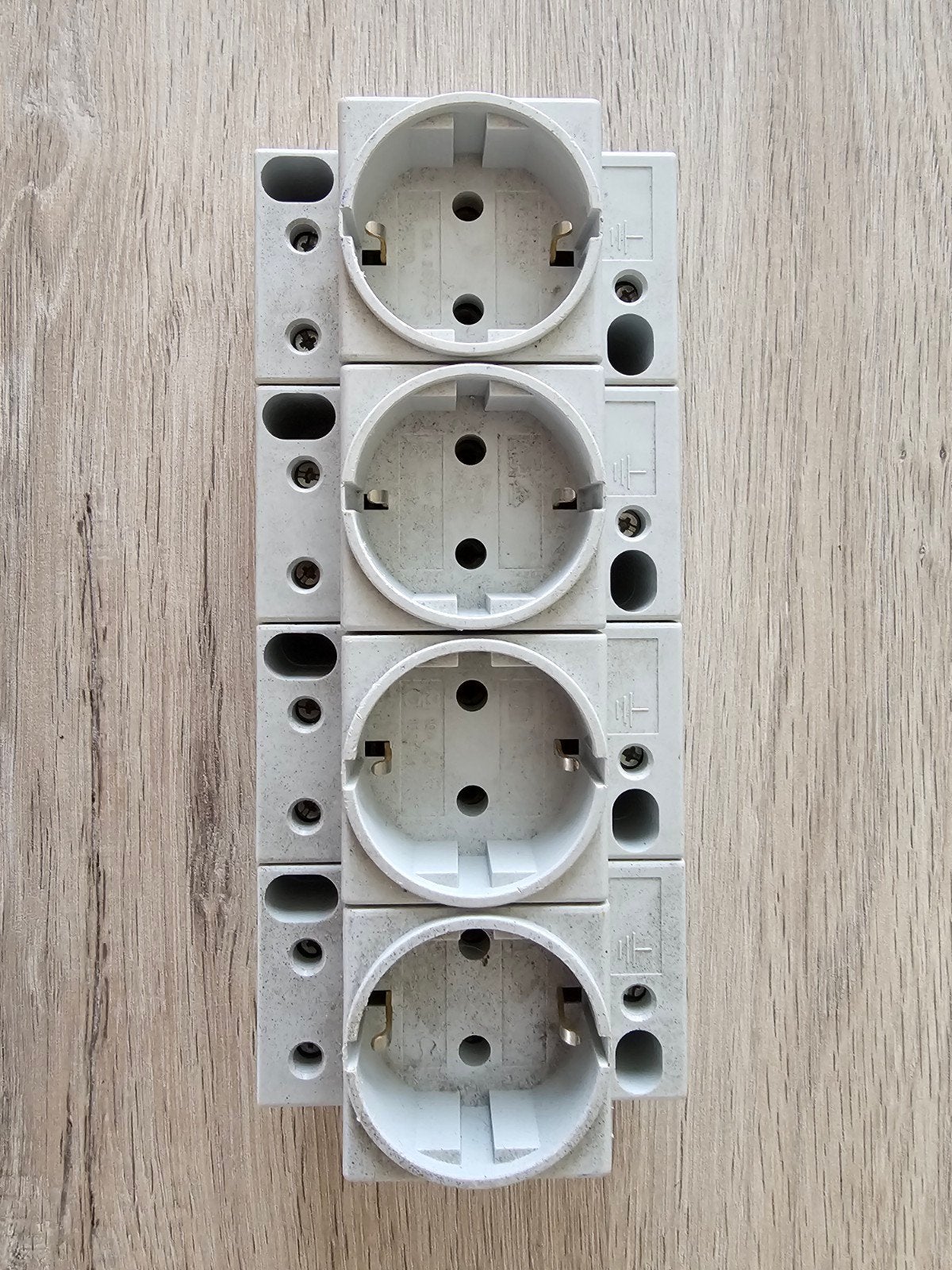 Schneider DIN-rail WCD – RA 230V 16A, Ophalen of Verzenden, Zo goed als nieuw, Overige typen