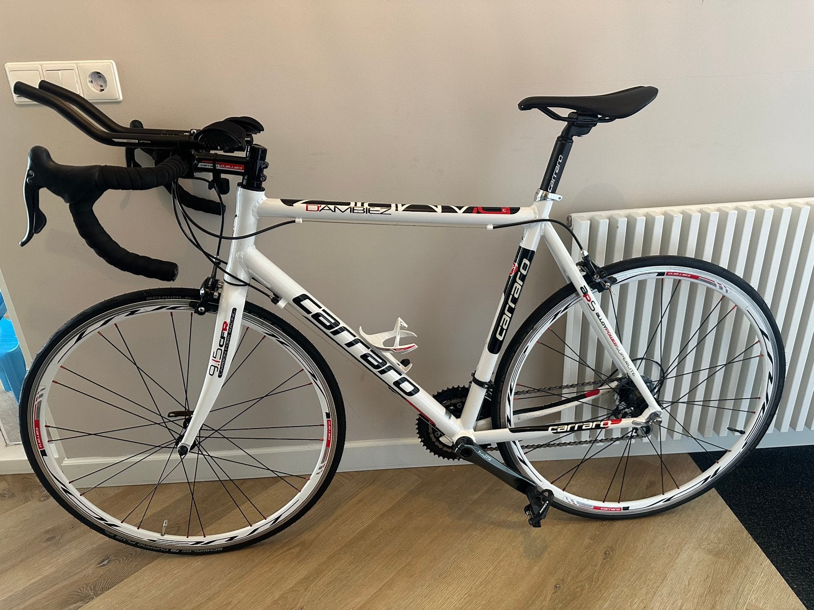 Carraro Dambiez Racefiets met Tijdritstuur (Maat XL), Fietsen en Brommers, Aluminium, Zo goed als nieuw, Meer dan 20 versnellingen