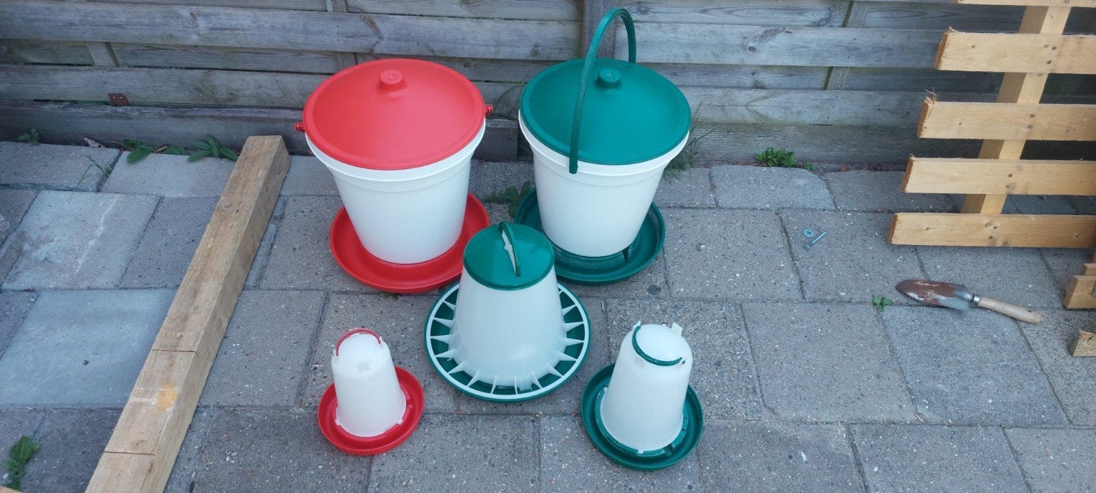 kippendrink en voerbakken, Ophalen of Verzenden, Gebruikt, Drinken en Voederen