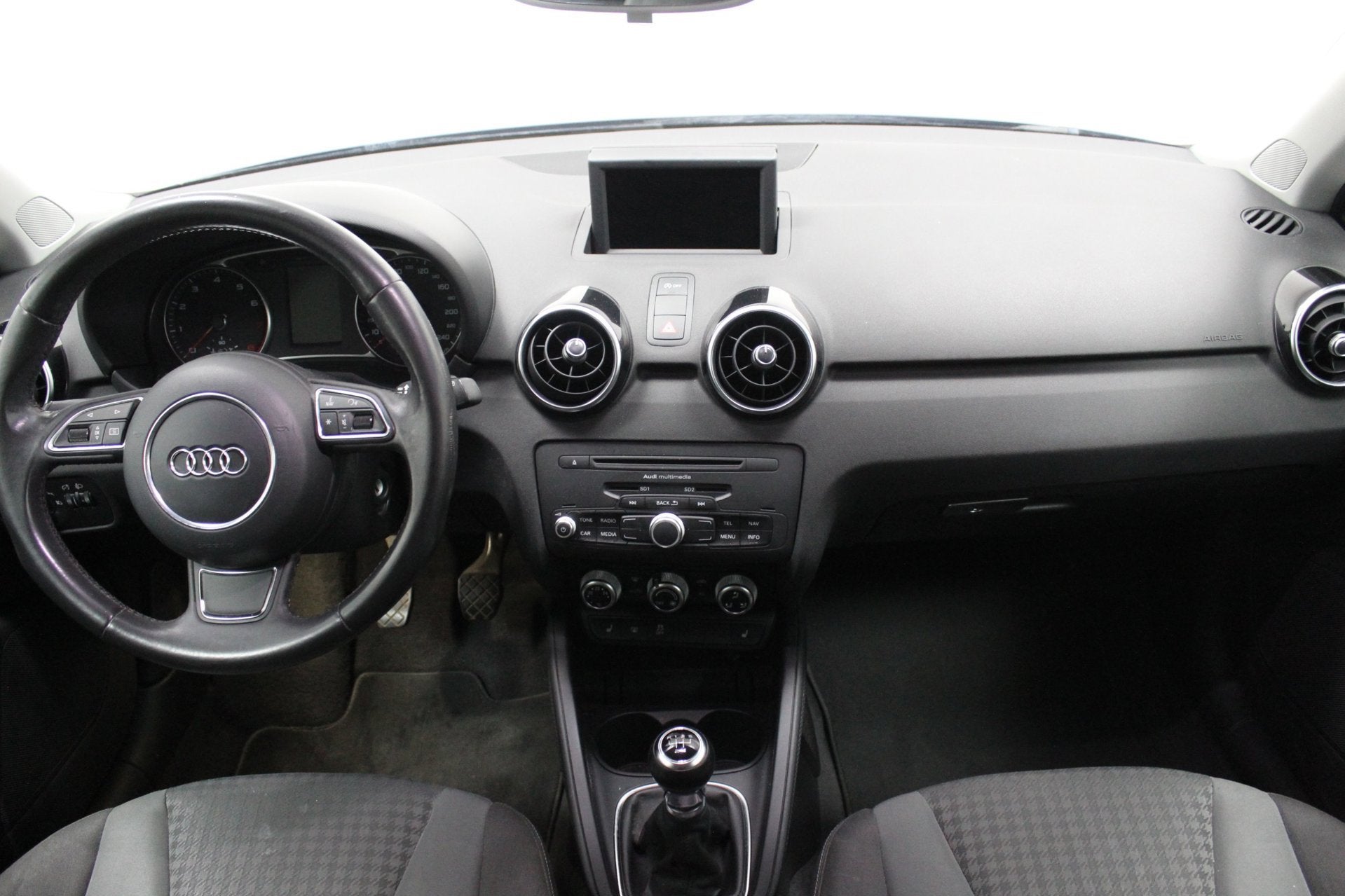 Audi A1 1.2 TFSI Ambition Pro Line | Groot scherm | Goed ond, Voorwielaandrijving, Euro 5, 86 pk, 4 cilinders