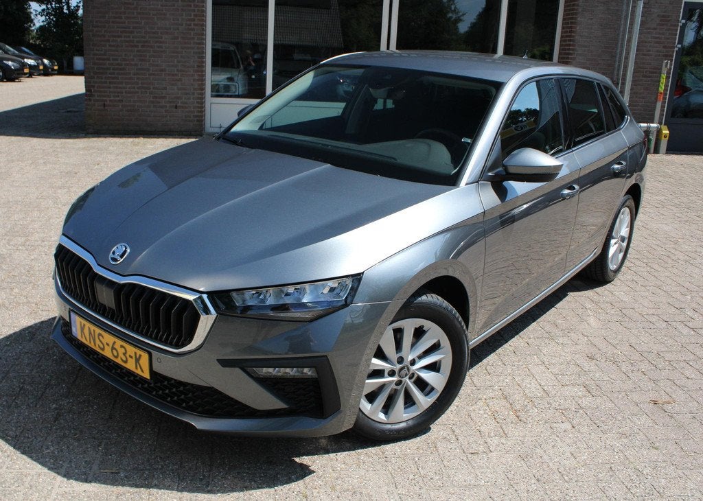 Skoda Scala 1.0 TSI Carplay, Trekhaak, ACC, ECC, Keyless, Ca, Auto's, Euro 6, 19 km/l, 3 cilinders, 999 cc