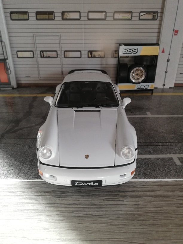 PORSCHE 911 TURBO (964) 1/18, Hobby en Vrije tijd, Modelauto's | 1:18, Ophalen of Verzenden, Nieuw, Auto, Welly
