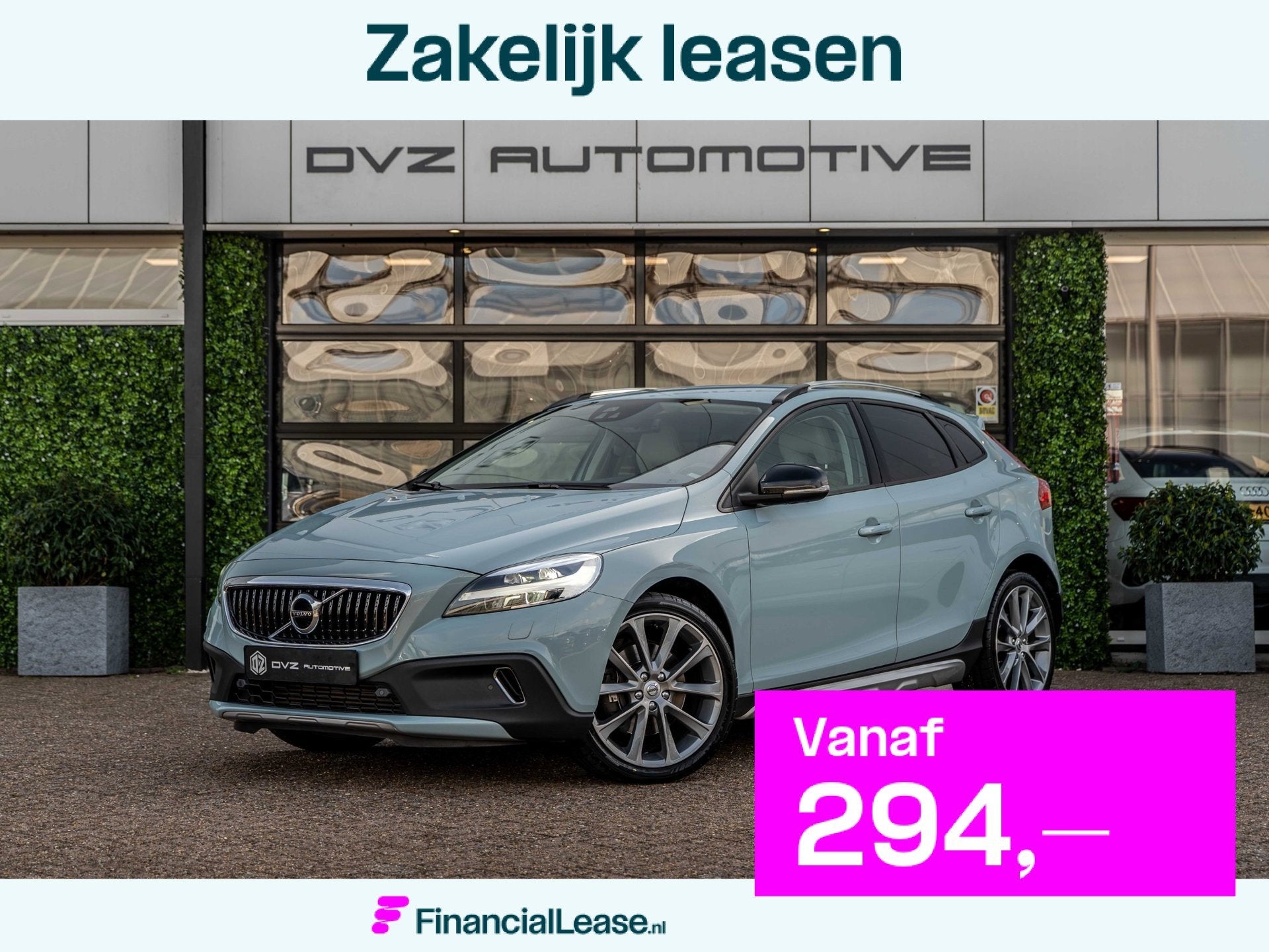 Volvo V40 Cross Country 1.5 T3 Aut. Momentum | Blis | 18" LM, Stof, 4 cilinders, Met garantie (alle), Blauw
