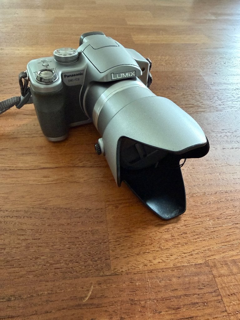 Panasonic Lumix DMC-FZ8 camera met zonnekap en geheugenkaart, Gebruikt, Beeldstabilisatie, Ophalen of Verzenden, Overige Merken