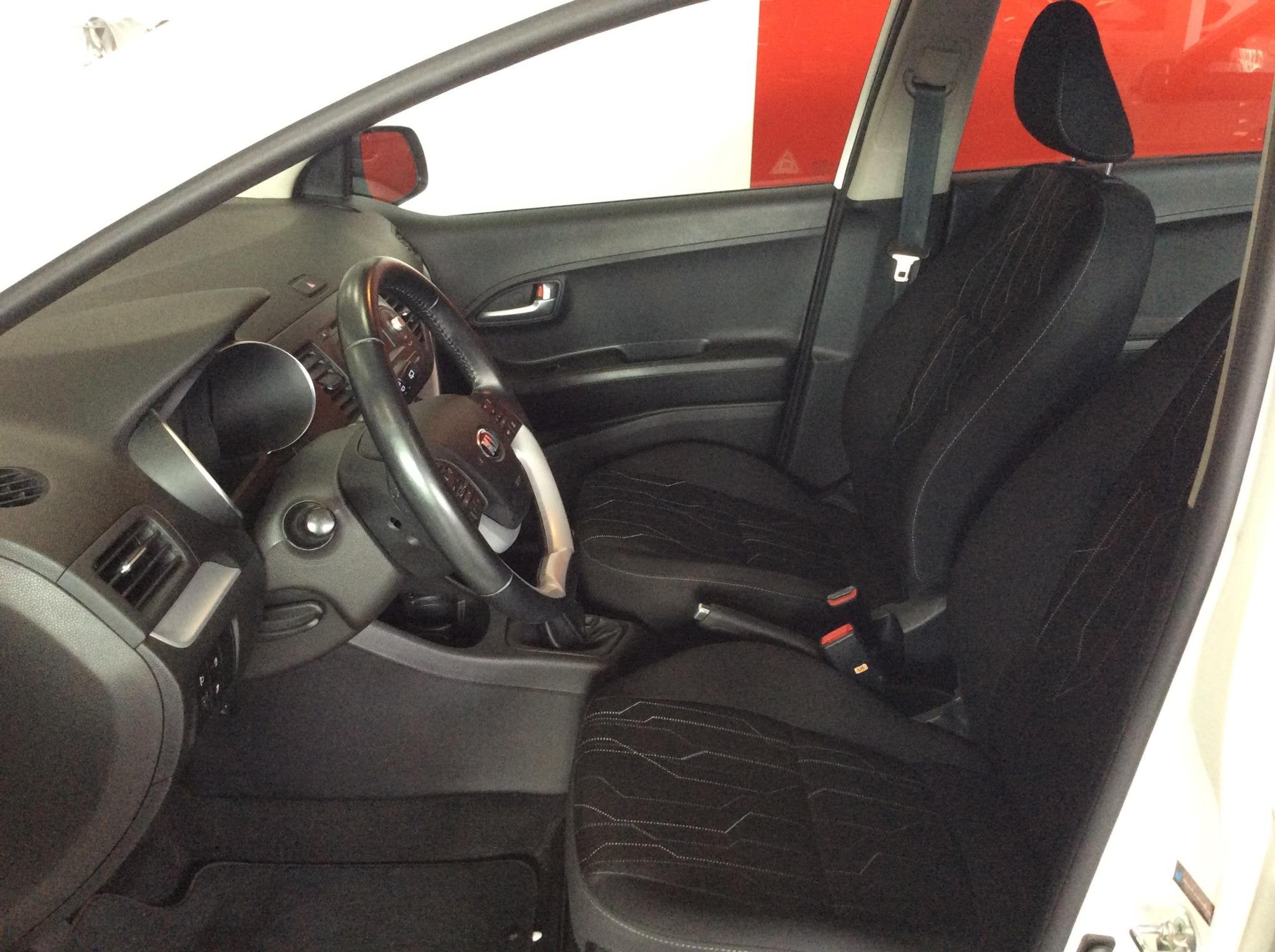 Kia Picanto 1.0 CVVT DynamicLine inclusief Airco en Cruise c, Voorwielaandrijving, Euro 5, Stof, Gebruikt