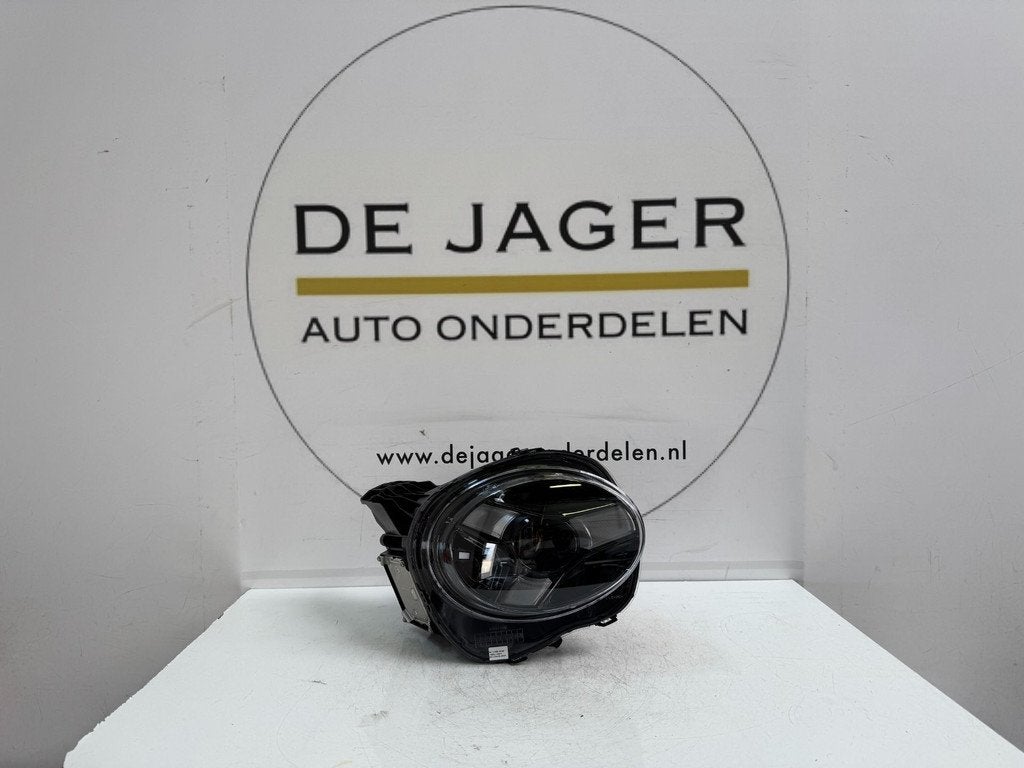 NISSAN JUKE F16 VOL LED KOPLAMP RECHTS 260106PN0A, Auto-onderdelen, Verlichting, Takashima 1-chome 1-1
220-8686  Yokohama, Ophalen of Verzenden