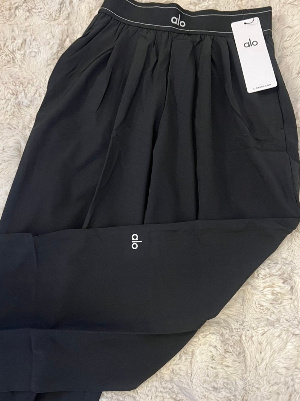 Alo Yoga dames broek zwart - Maat M, Kleding | Dames, Broeken en Pantalons, Verzenden, Zwart, Zo goed als nieuw, Maat 36 (S)