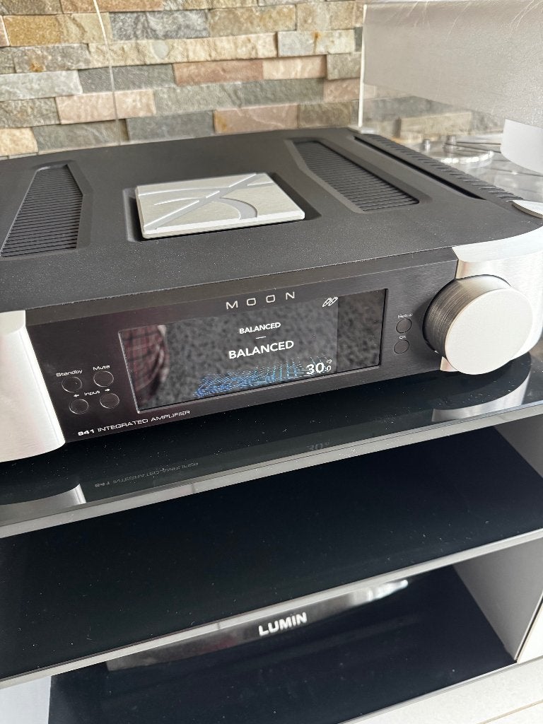 Moon 641, Ophalen of Verzenden, Zo goed als nieuw, 120 watt of meer, Overige merken