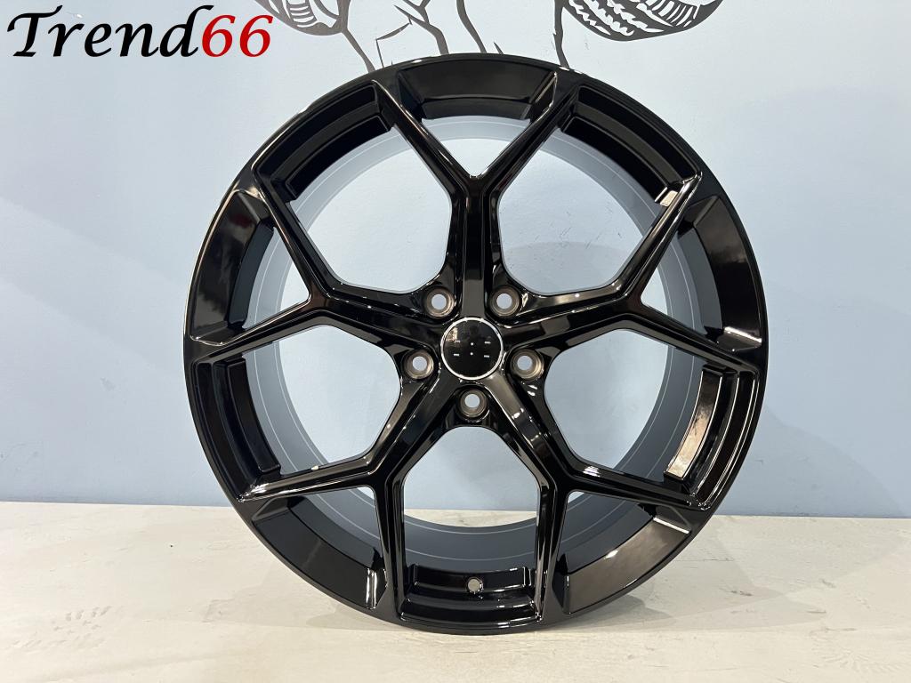 5x100 18'' RS Velgen Vw Polo Tcross Ibiza Fabia Rapid A1 S1, Auto-onderdelen, Banden en Velgen, Niet ingevuld, 18 inch, Velg(en)