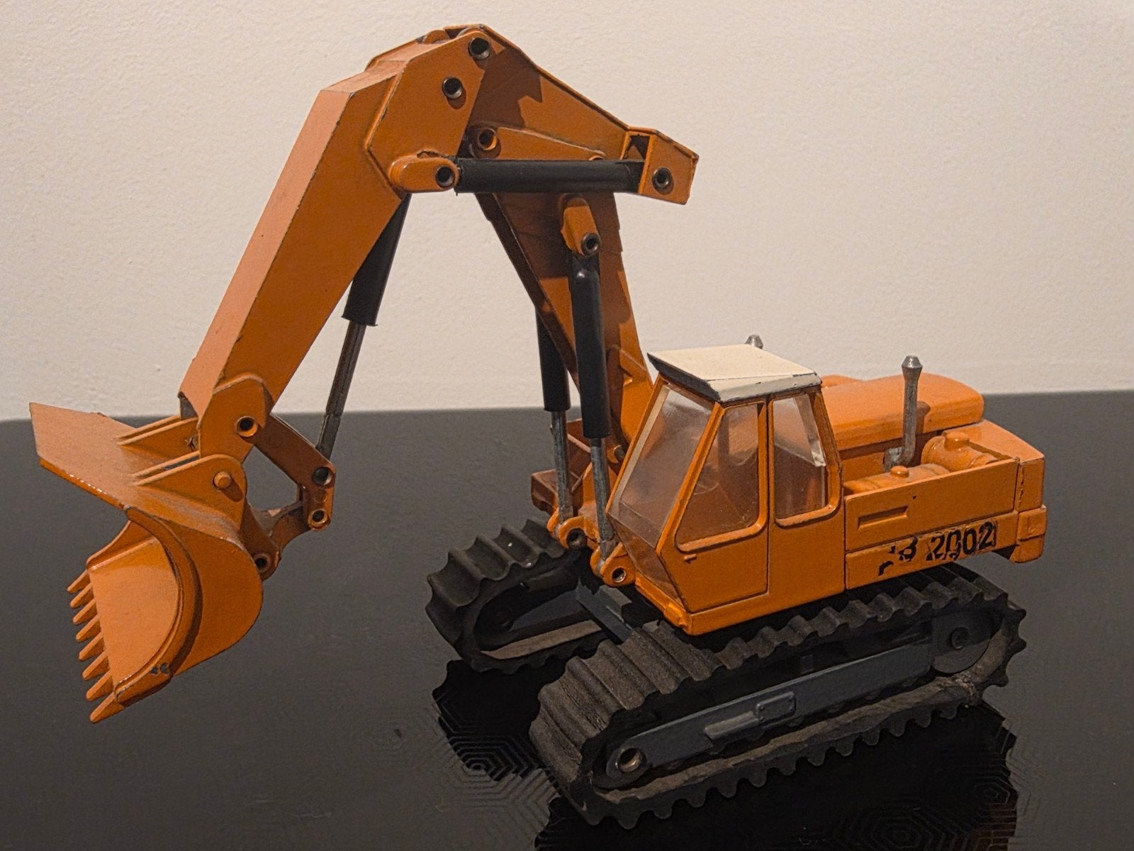 Atlas AB2002 Graafmachine 1:50 NZG, Ophalen of Verzenden, Gebruikt, Hijskraan, Tractor of Landbouw, NZG